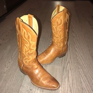 Mezcalero Cowboy Boots 7.5M or 9.5W
